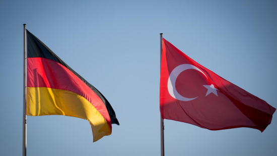 Deutsch-Türkische Handelsbeziehung: Istanbuler Wirtschaftsgipfel zum ersten Mal in Berlin